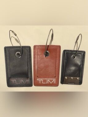 TUMI Pre-Owned Luggage Tags - Lot of 3